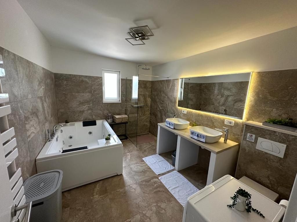 Villa Green Hill, Cista Velika, Imotski Omiš Exterior foto